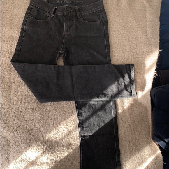 Calvin Clain Jeans for Boys - Picture 3 of 6